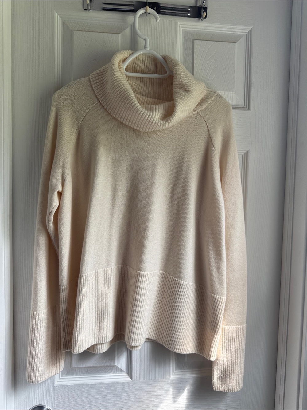 Athleta Alpine Merino blend Sweater